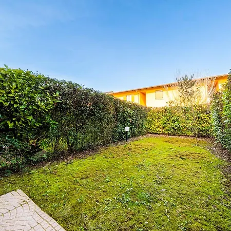 Desenzano-sirmione - 1 Min - Pool, Parking, Ac Διαμέρισμα Ντεζεντσάνο ντελ Γκάρντα